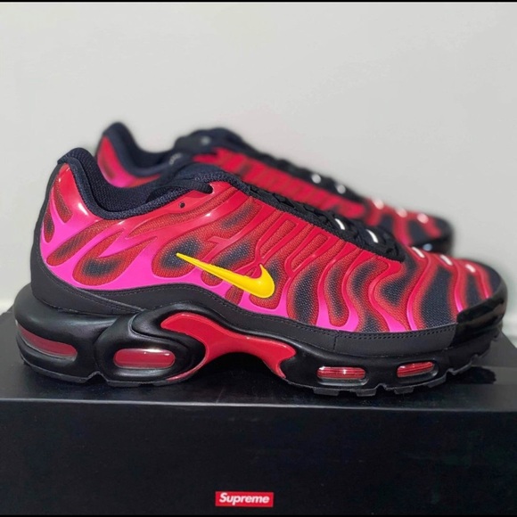 Supreme Other - Nike x Supreme Tn